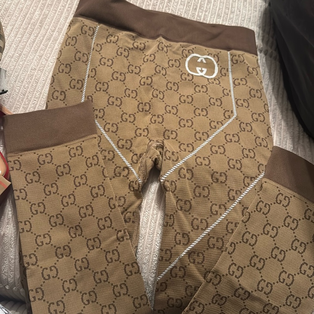 Gucci leggings size s